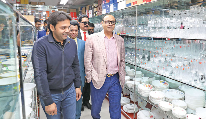 Bashundhara Group Chairman visits Bazar Sharabela